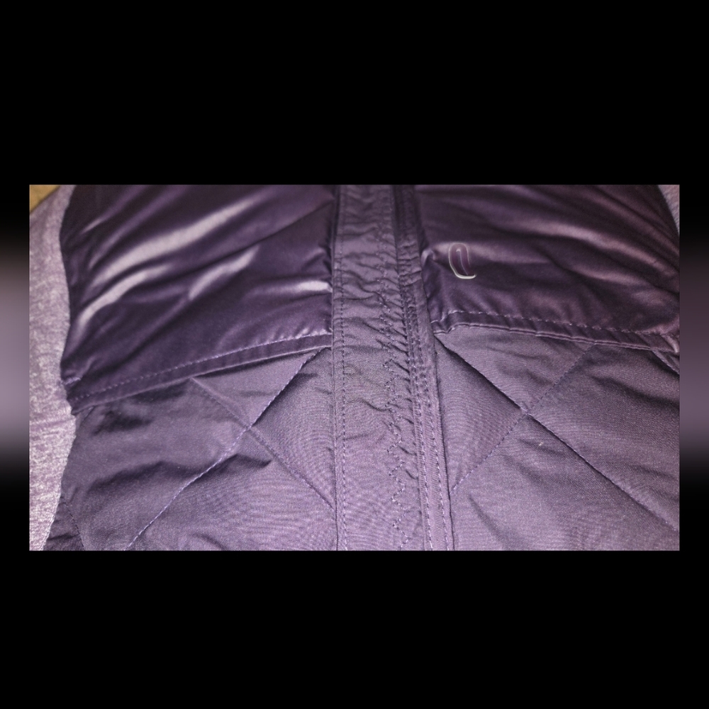 Lululemon Puffer Vest - Picture 12 of 12